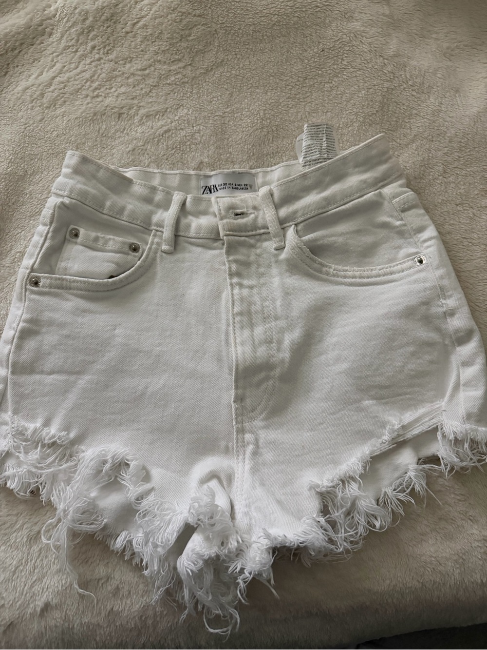 Zara White Shorts